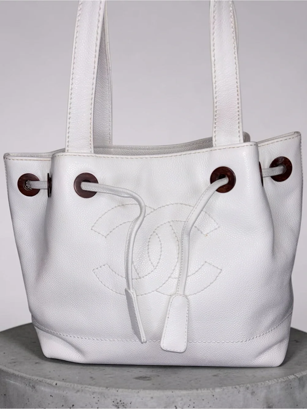 CHANEL Vintage White Caviar Leather CC Drawstring Tote Shoulder Bag 9.5”